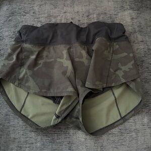 Lululemon Athletica camo speed ups